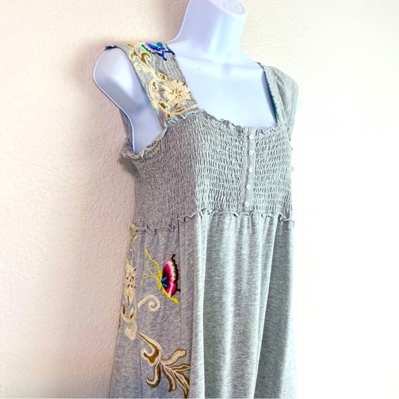 Johnny Was Grey Floral Butterfly Embroidered Smocked Dress Size M - Picture 3 of 11